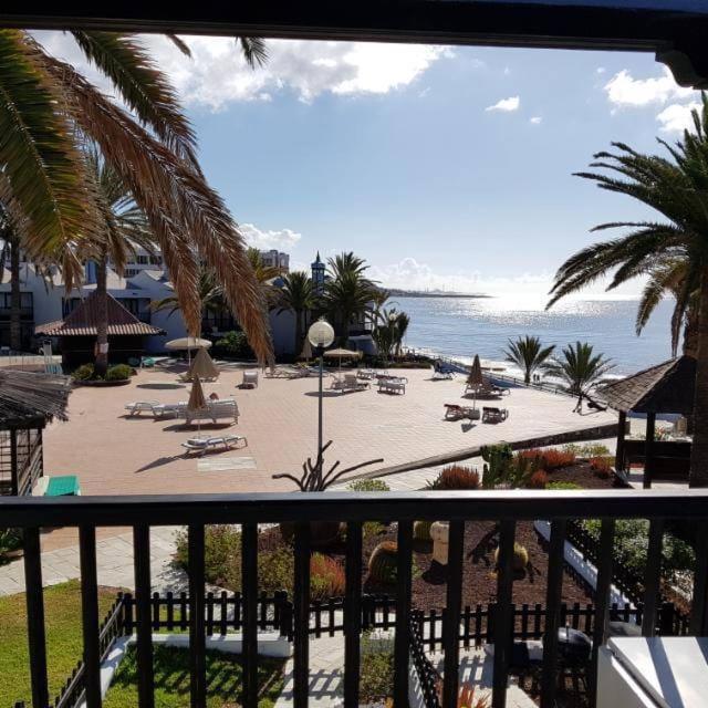 Lidia & Paco Home Two Bedrooms Beachfront Playa Del Aguila  Luaran gambar
