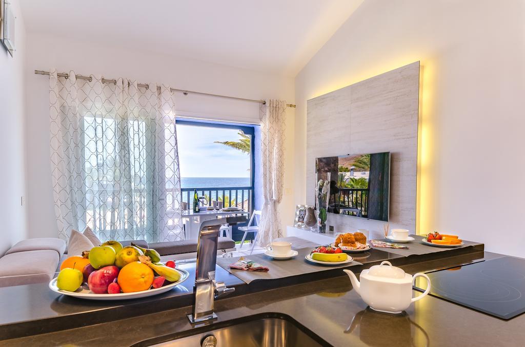Lidia & Paco Home Two Bedrooms Beachfront Playa Del Aguila  Luaran gambar